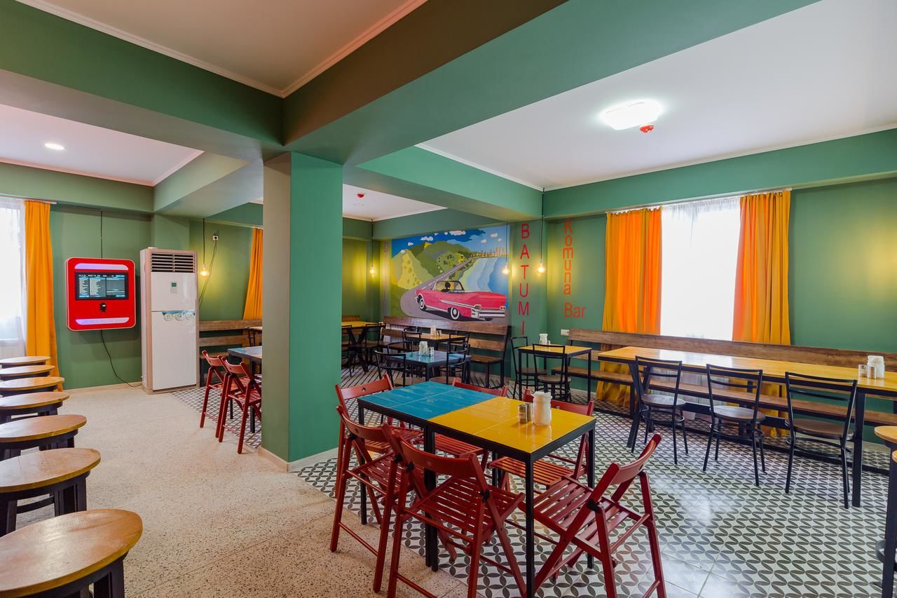 Отель Komuna Hostel & Hotel Батуми-46