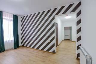 Отель Komuna Hostel & Hotel Батуми-2