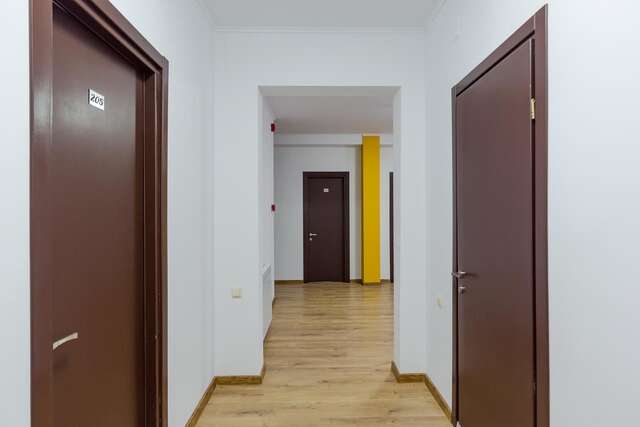 Отель Komuna Hostel & Hotel Батуми-6